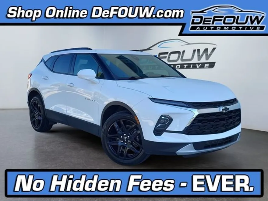 2023 Chevrolet Blazer 2LT photo 1