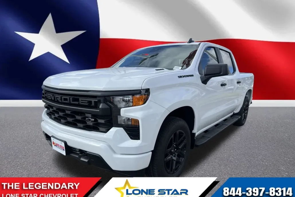 2025 Chevrolet Silverado 1500 Custom photo 1