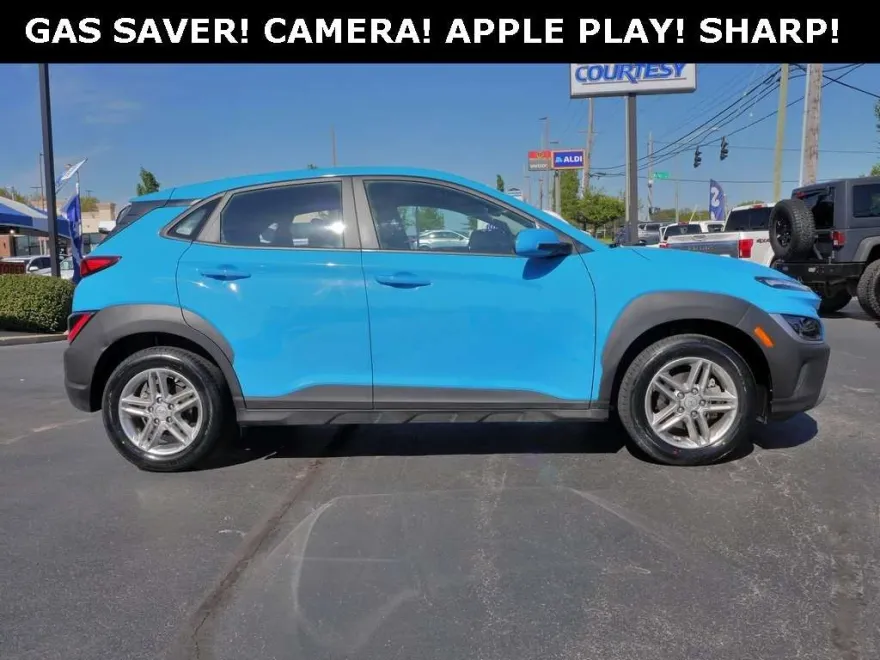 2022 Hyundai Kona SE photo 1