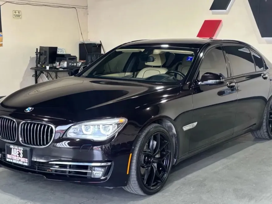 2013 Bmw 760Li Sedan photo 1