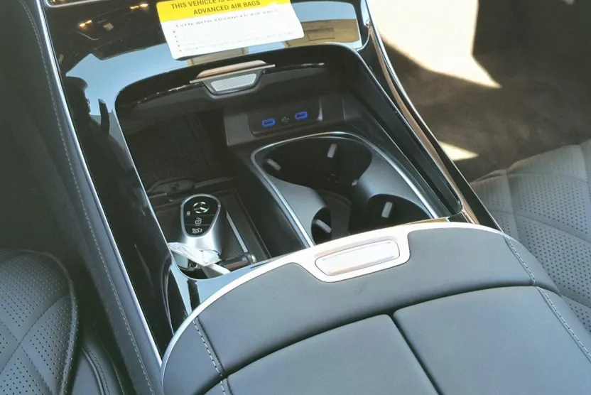 2025 Mercedes Benz S 580 4MATIC photo 1