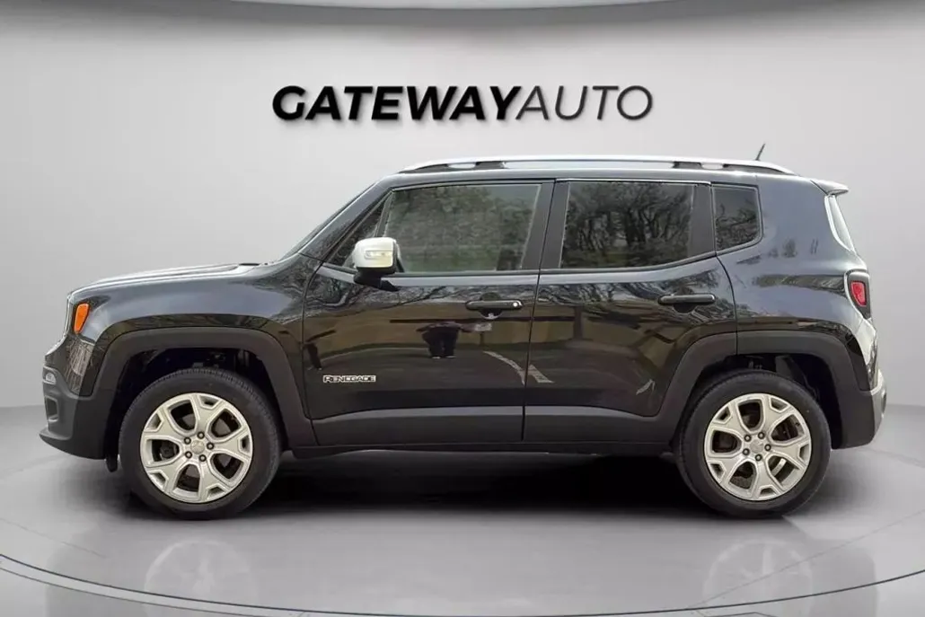 2016 Jeep Renegade Limited photo 1