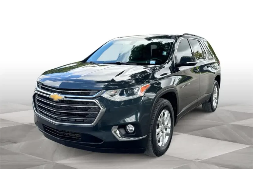 2021 Chevrolet Traverse Leather photo 1
