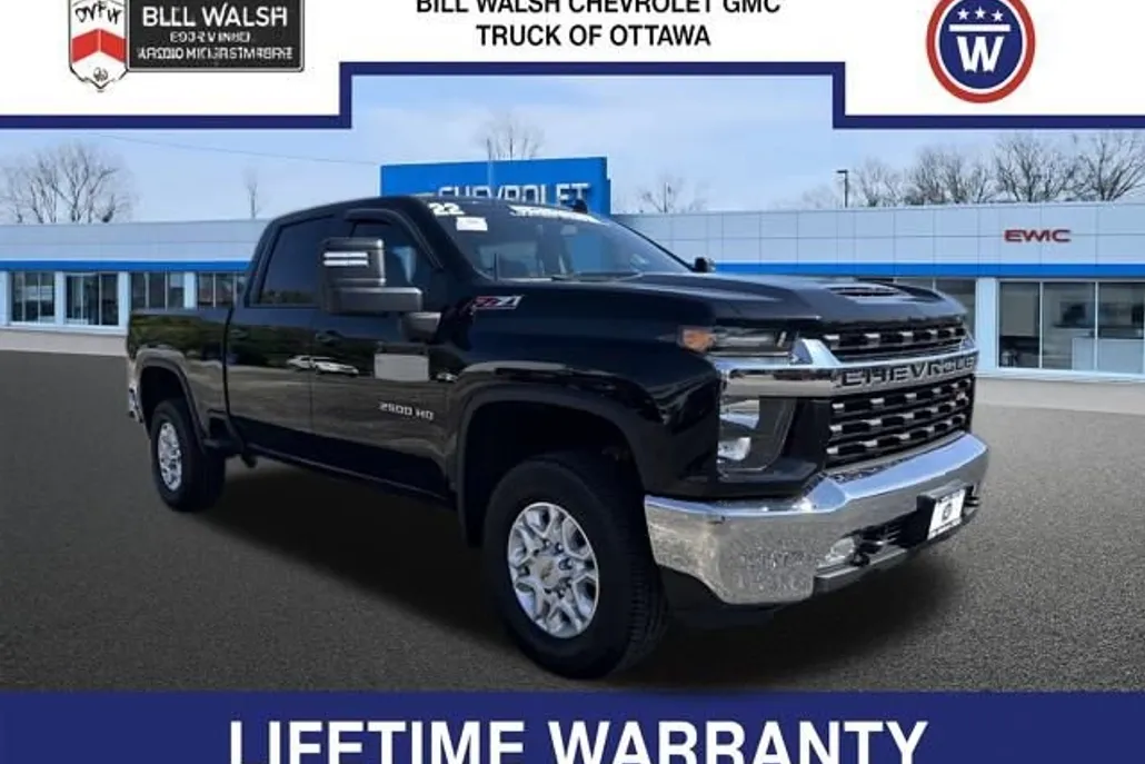 2022 Chevrolet Silverado 2500HD LT photo 1