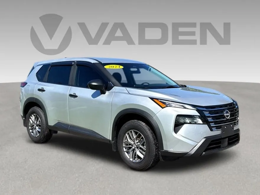 2024 Nissan Rogue S photo 1