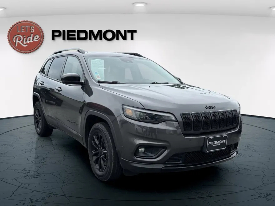 2023 Jeep Cherokee Altitude Lux photo 1
