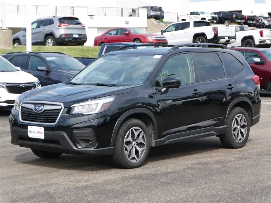2020 Subaru Forester Premium Base photo 1