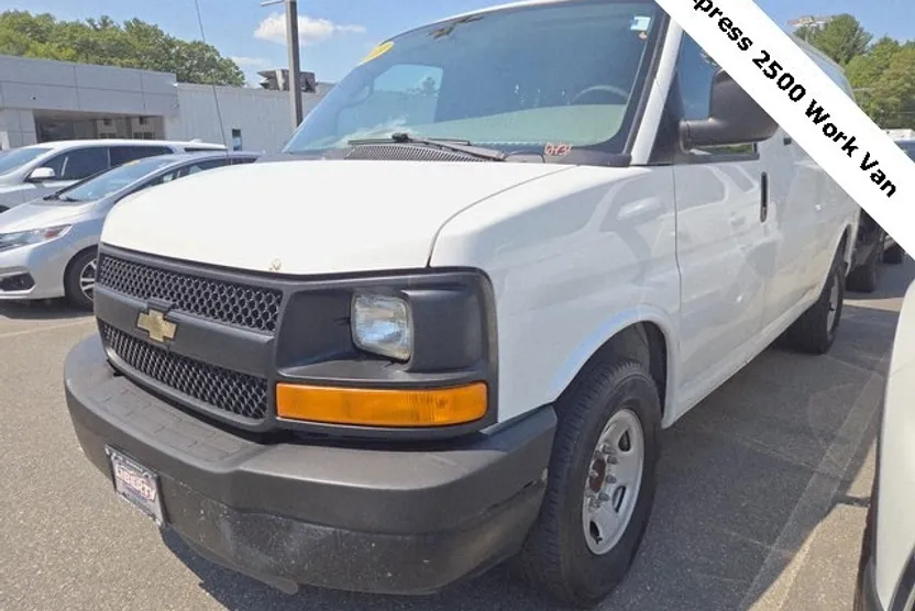 2016 Chevrolet Express 2500 Cargo photo 1