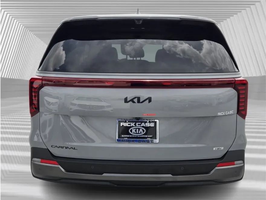 2026 Kia Carnival SX Prestige photo 1