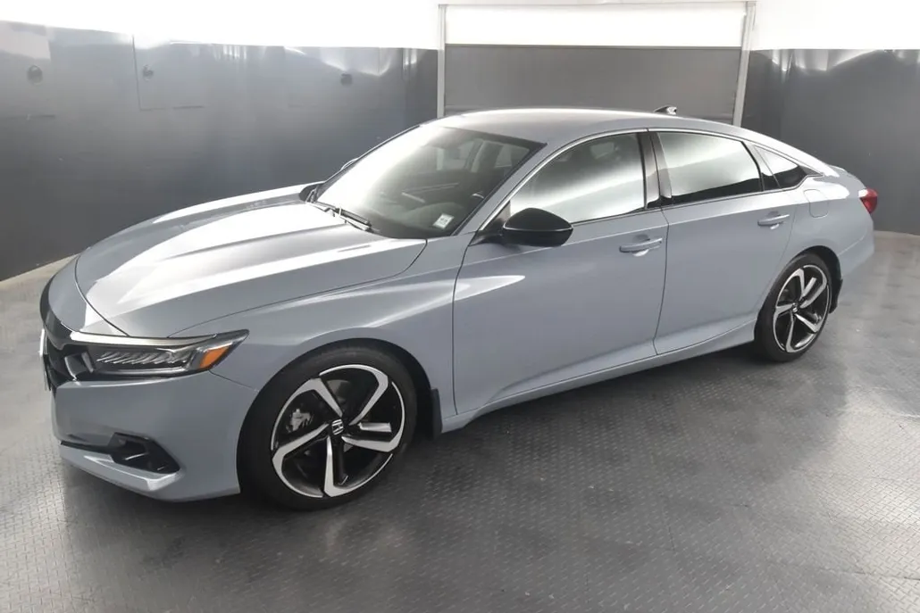 2022 Honda Accord Sport SE photo 1