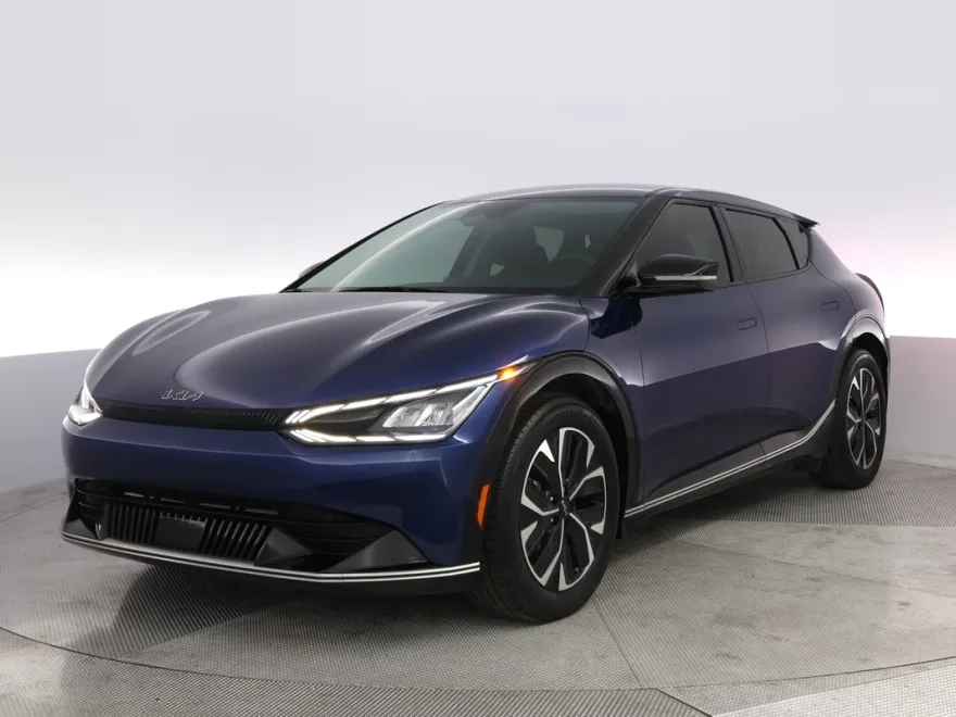 2024 Kia EV6 Wind photo 1