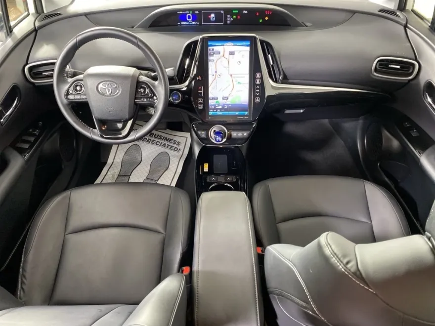 2022 Toyota Prius Prime XLE photo 1