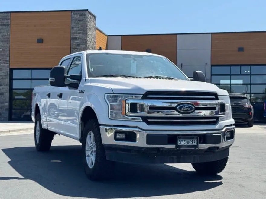 2020 Ford F-150 XLT photo 1