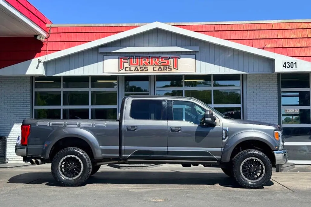 2018 Ford F-250 Lariat photo 1