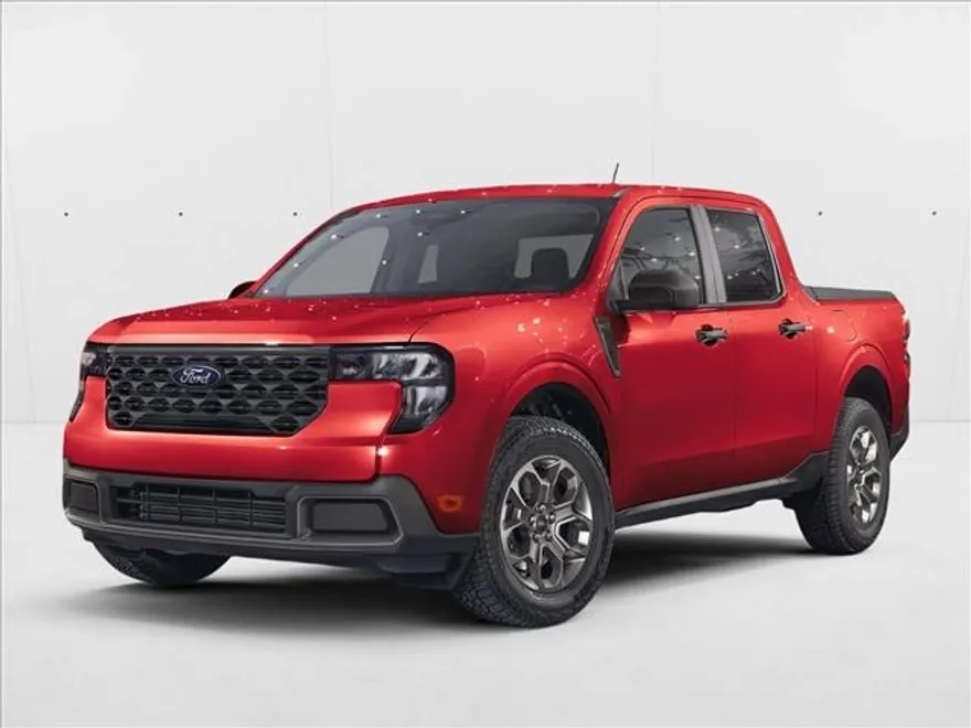 2025 Ford Maverick XLT photo 1