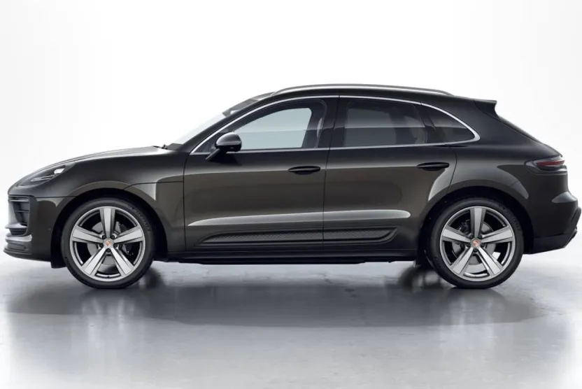 2026 Porsche Macan Base photo 1