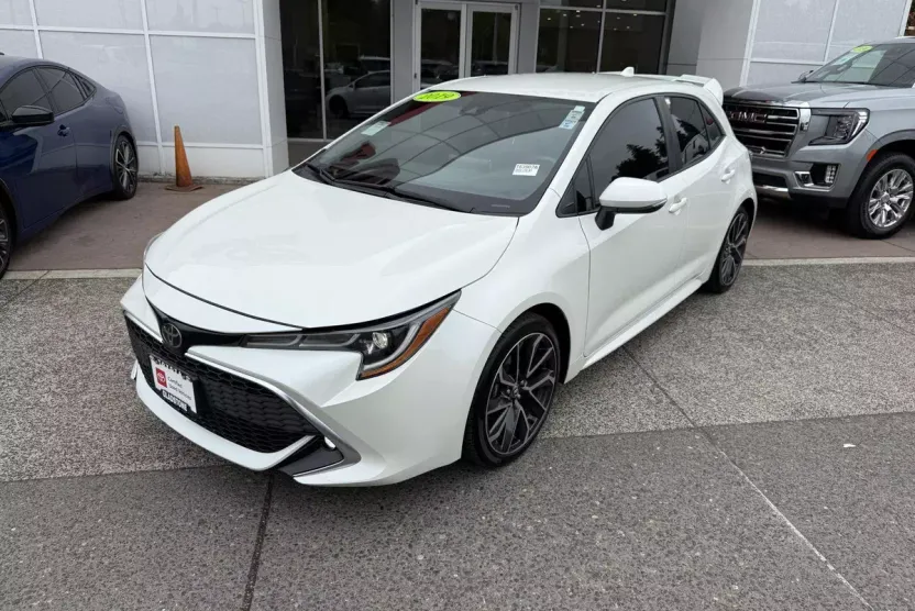 2019 Toyota Corolla XSE photo 1