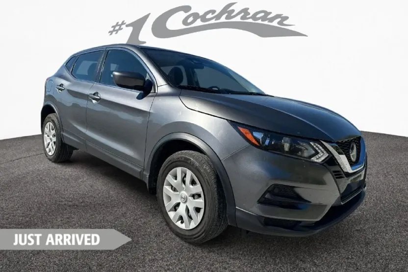 2020 Nissan Rogue Sport S photo 1