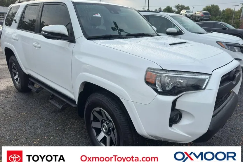 2020 Toyota 4Runner TRD Premium photo 1