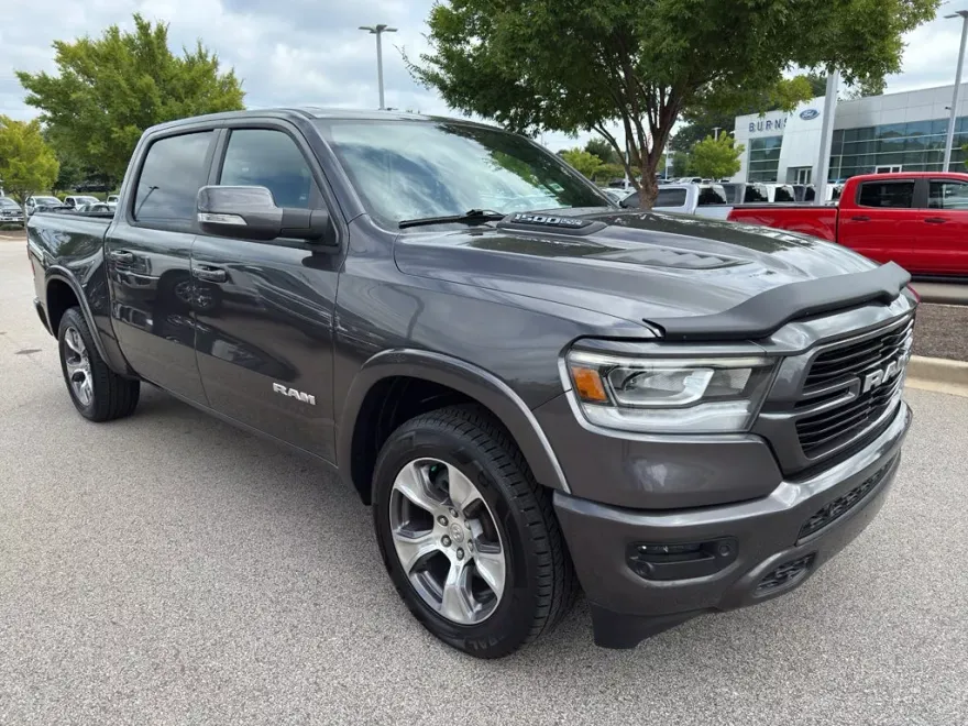 2020 Ram 1500 Laramie photo 1