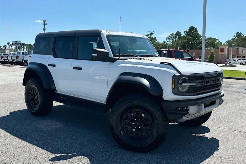 2022 Ford Bronco Raptor photo 1