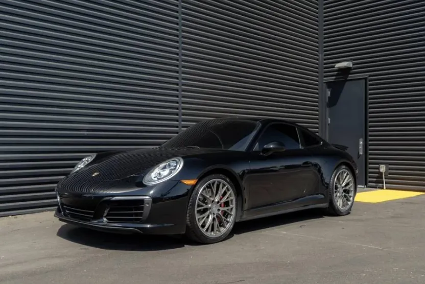 2018 Porsche 911 4S photo 1