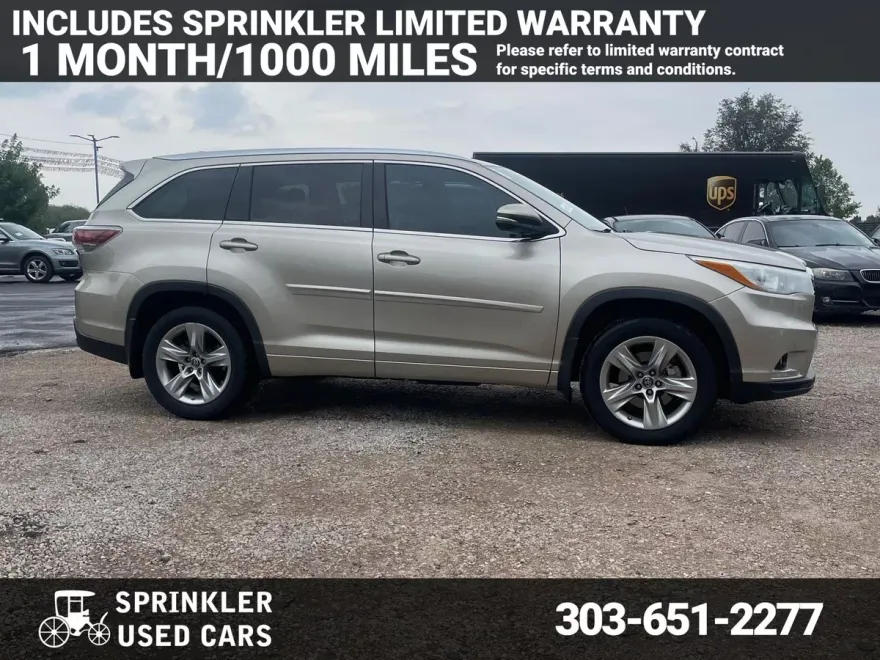 2016 Toyota Highlander Limited photo 1