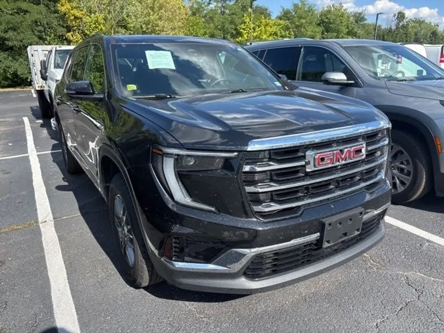2025 Gmc Acadia Elevation photo 1