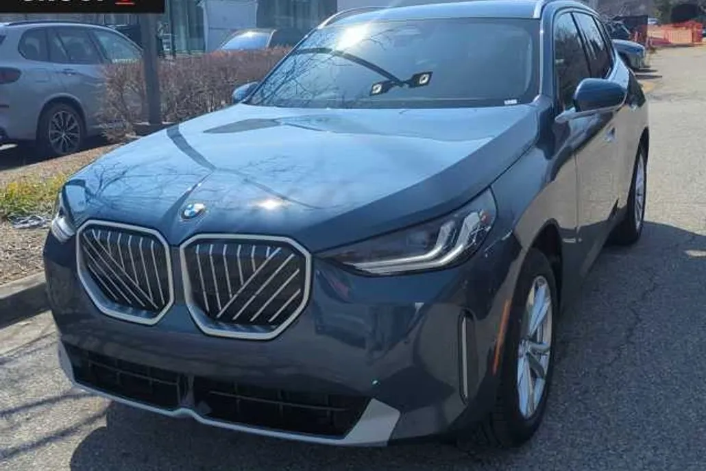 2025 Bmw X3 30x Drive photo 1