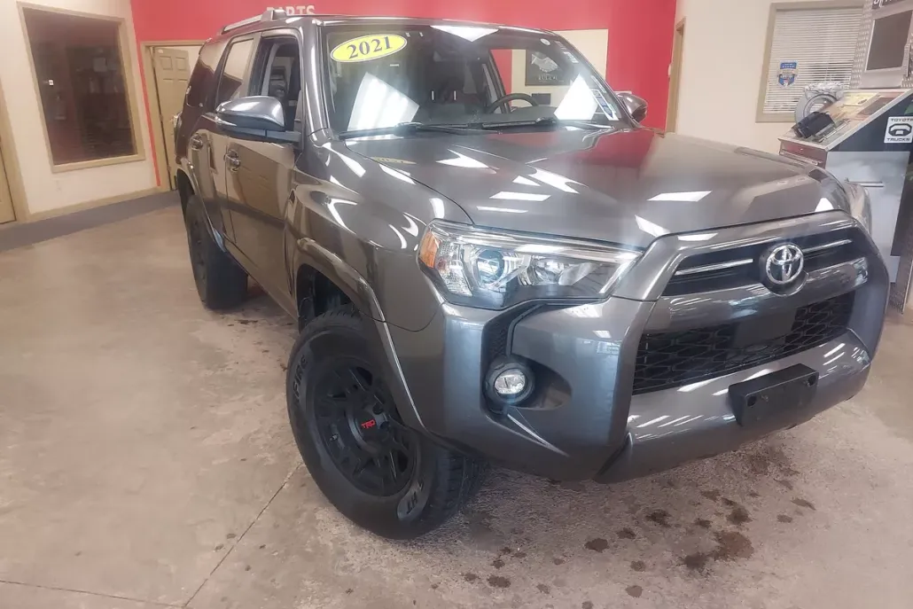 2021 Toyota 4Runner SR5 Premium photo 1