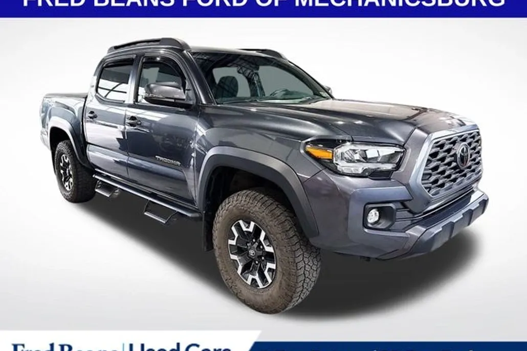 2020 Toyota Tacoma TRD Off-Road photo 1