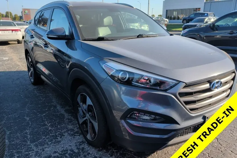 2016 Hyundai Tucson Sport photo 1