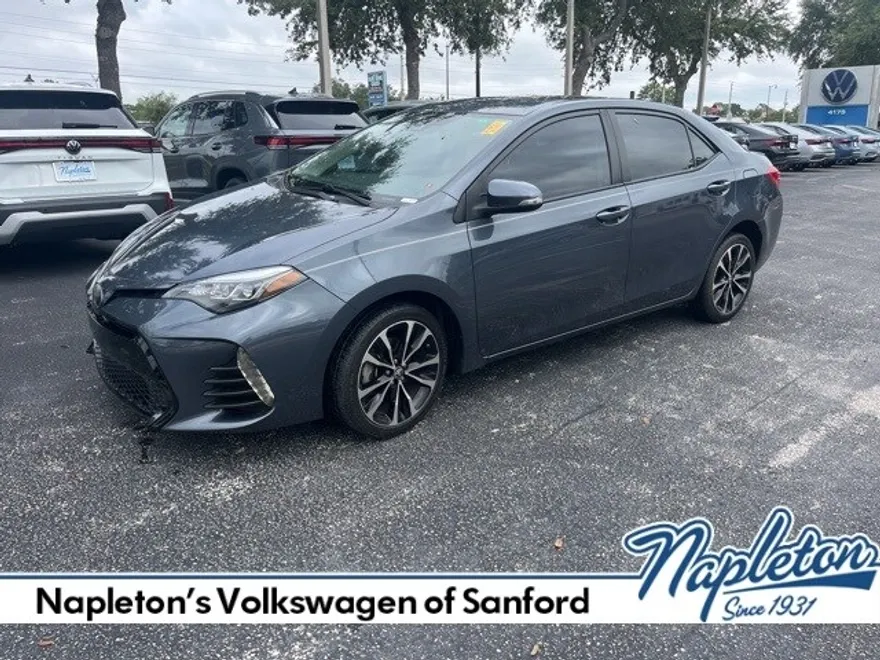 2019 Toyota Corolla SE photo 1