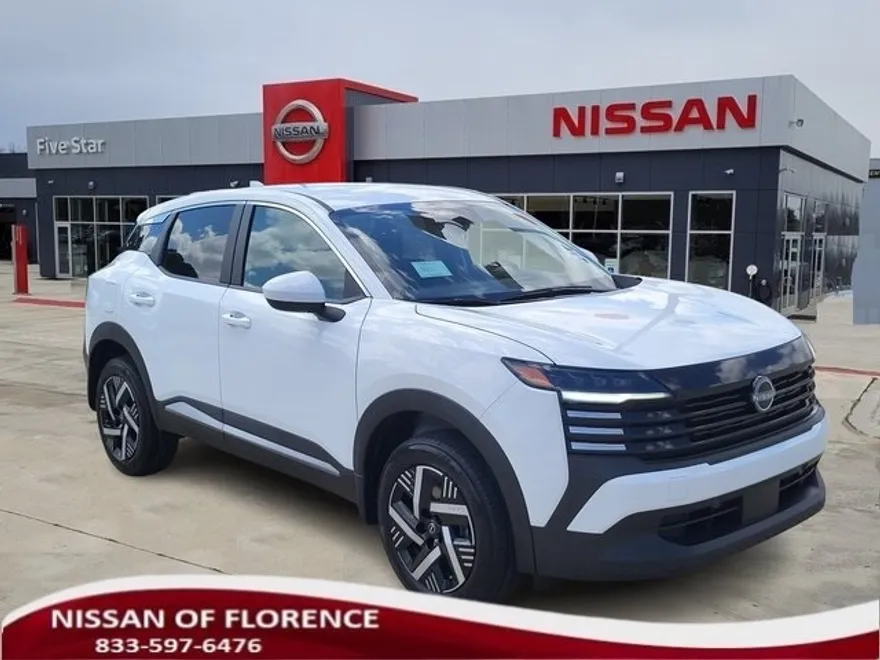 2025 Nissan Kicks SV photo 1
