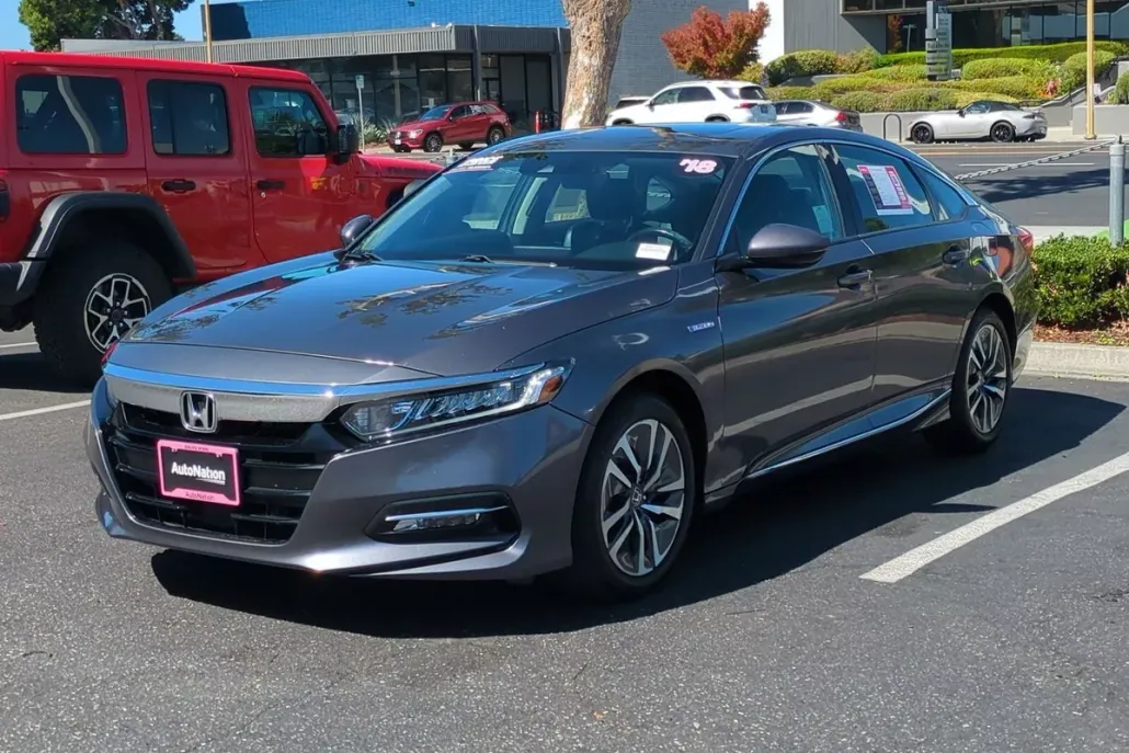 2018 Honda Accord Hybrid EX-L photo 1