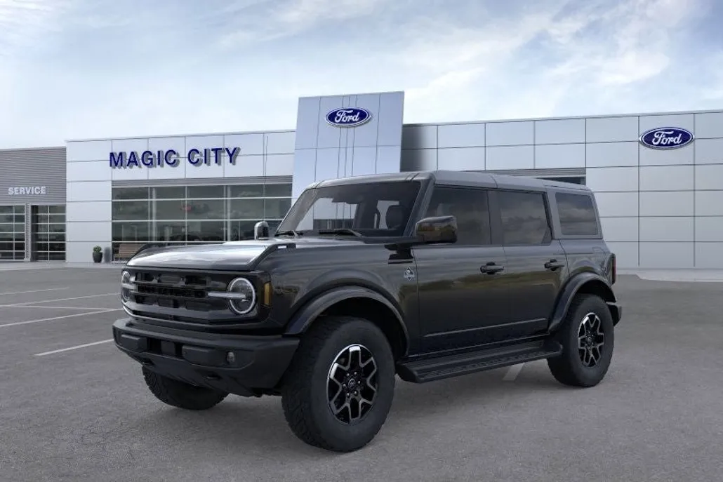 2025 Ford Bronco Outer Banks photo 1