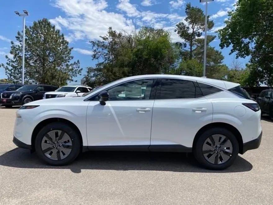 2025 Nissan Murano SL photo 1