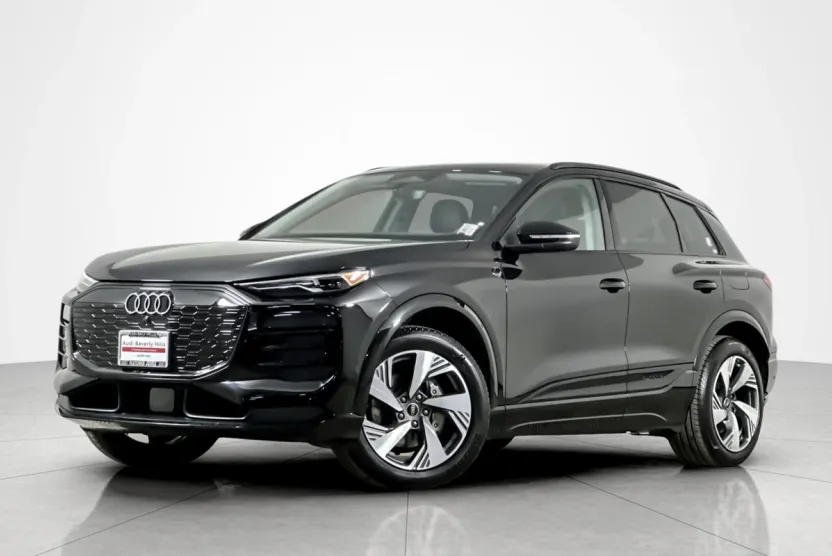2025 Audi Q6 E-tron Premium photo 1