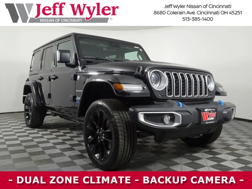 2024 Jeep Wrangler Sahara 4xe photo 1