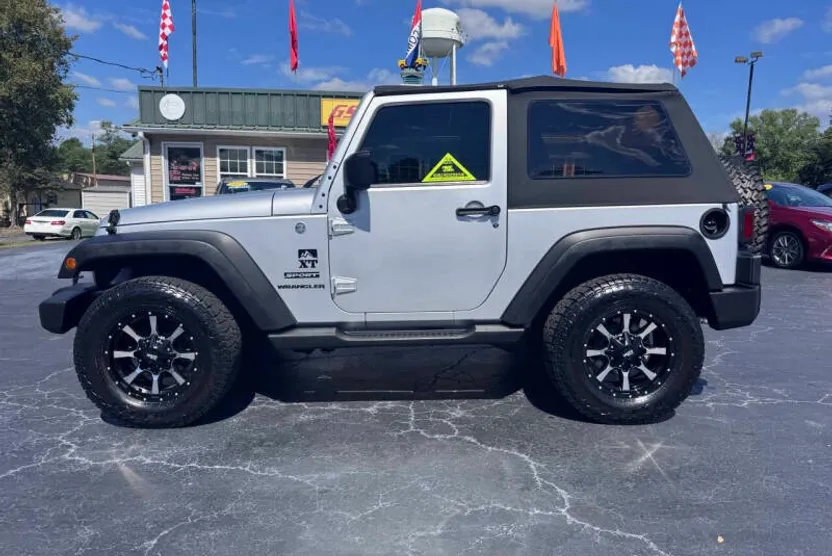 2012 Jeep Wrangler Sport photo 1