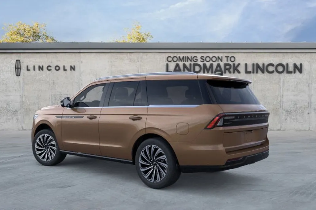 2025 Lincoln Navigator Black Label photo 1