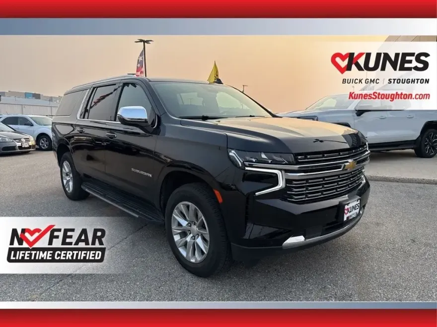 2024 Chevrolet Suburban Premier photo 1