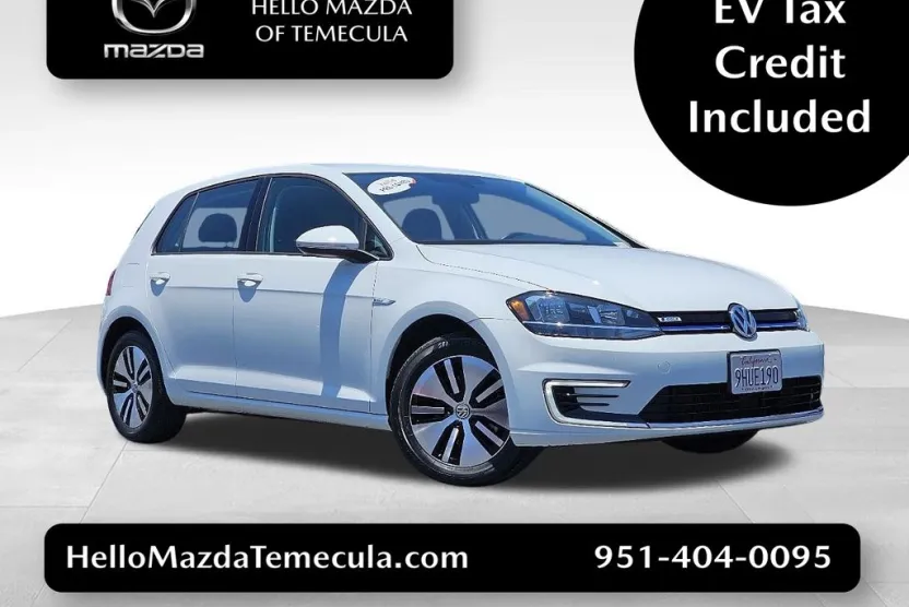 2019 Volkswagen e-Golf SE photo 1
