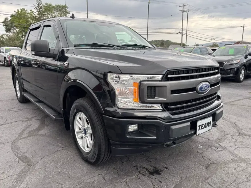 2018 Ford F-150 XLT photo 1