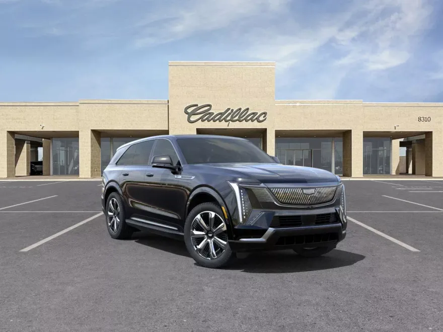2025 Cadillac Escalade IQ Luxury photo 1