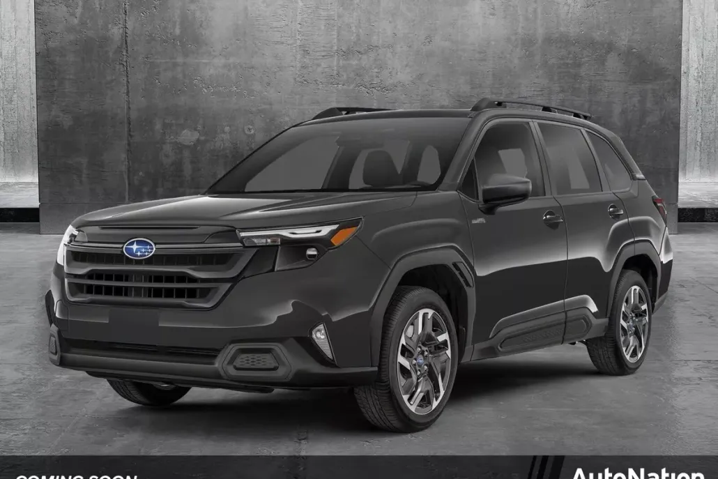 2025 Subaru Forester Premium photo 1