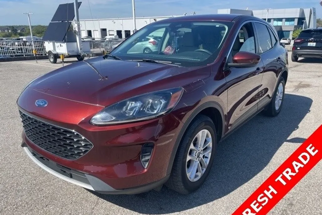 2021 Ford Escape SE photo 1