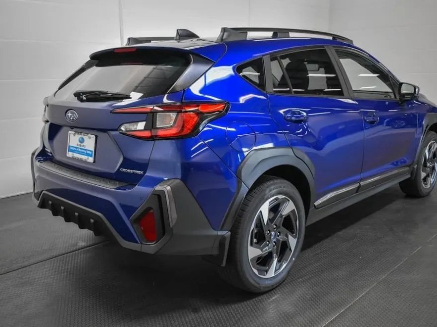 2025 Subaru Crosstrek Limited photo 1
