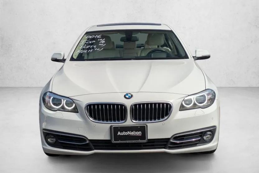 2015 Bmw 528i Sedan photo 1