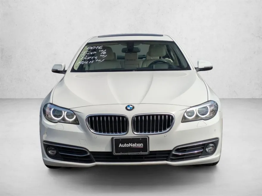 2015 Bmw 528i Sedan photo 1